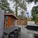Hot Tub 3 Bed - Fallbarrow - Windermere Chalet Bowness-on-Windermere
