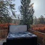 Hot Tub 3 Bed - Fallbarrow - Windermere *