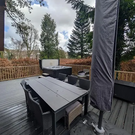 Hot Tub 3 Bed - Fallbarrow - Windermere Боунес-он-Уиндермер