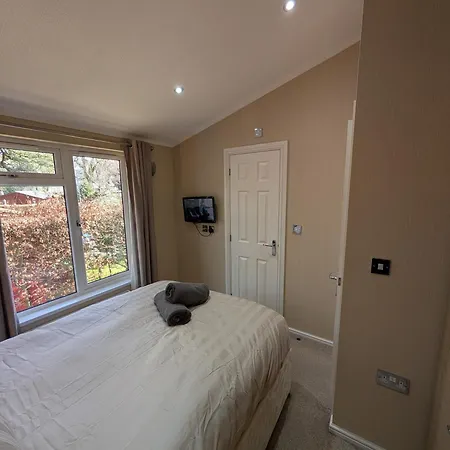 Chalet Hot Tub 3 Bed - Fallbarrow - Windermere *