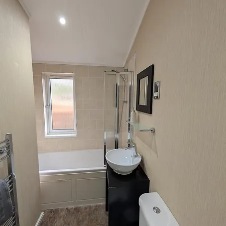 Hot Tub 3 Bed - Fallbarrow - Windermere Шале *