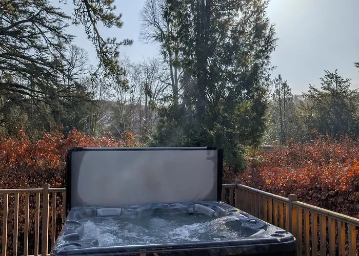 Hot Tub 3 Bed - Fallbarrow - Windermere *