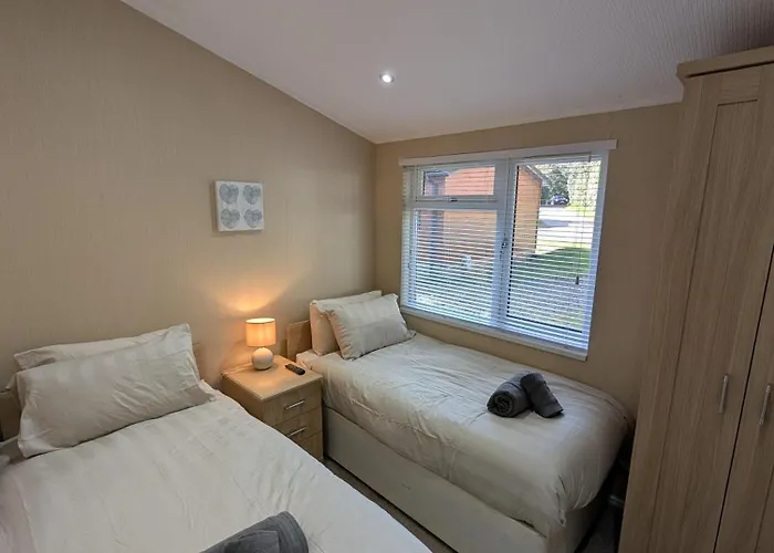 Hot Tub 3 Bed - Fallbarrow - Windermere Chalet Bowness-on-Windermere