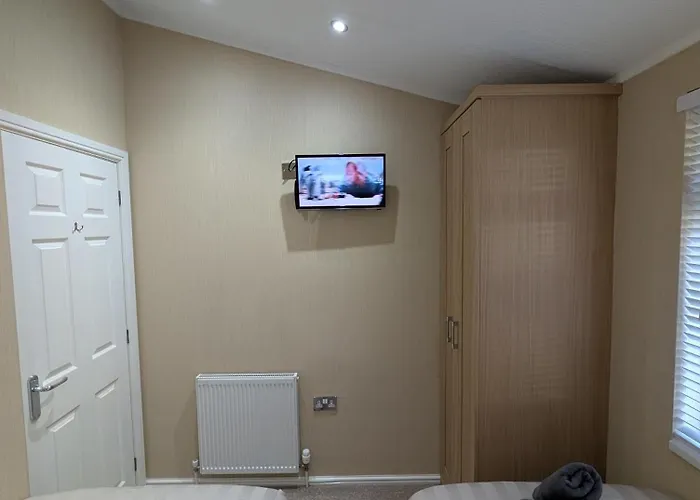 Hot Tub 3 Bed - Fallbarrow - Windermere * Bowness-on-Windermere