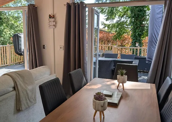 Hot Tub 3 Bed - Fallbarrow - Windermere Bowness-on-Windermere