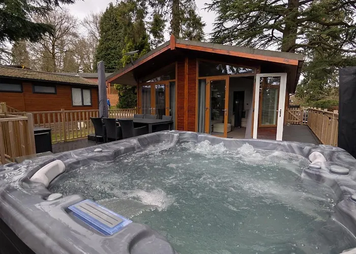 Hot Tub 3 Bed - Fallbarrow - Windermere