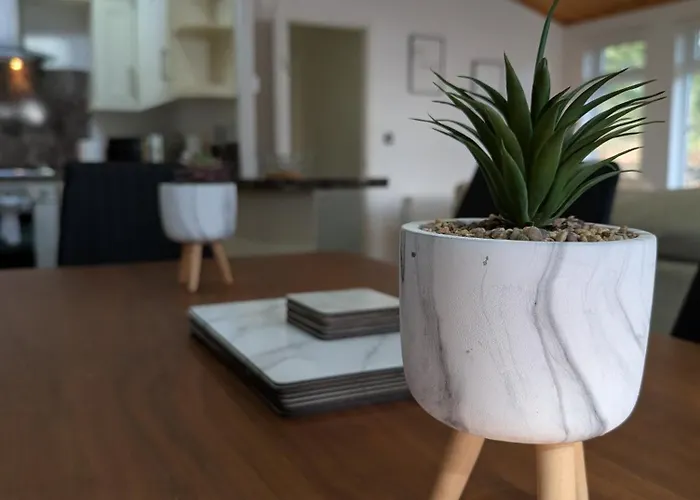 Hot Tub 3 Bed - Fallbarrow - Windermere Chalet *