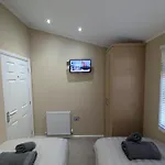 Hot Tub 3 Bed - Fallbarrow - Windermere * Bowness-on-Windermere